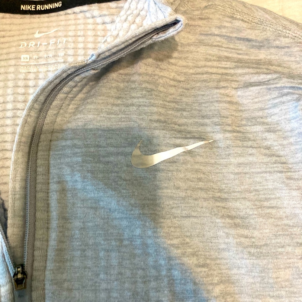 Long sleeve Nike running shirt brand new!